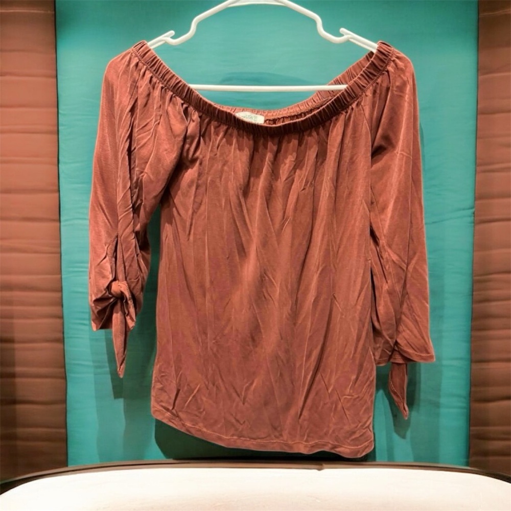ACTIVE USA Women's Off-Shoulder rustic Top SMALL